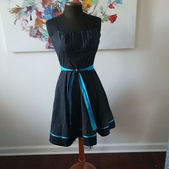 Rudy Rox Polka Dot Dress with Blue Trim size 9 - Picture 7 of 7